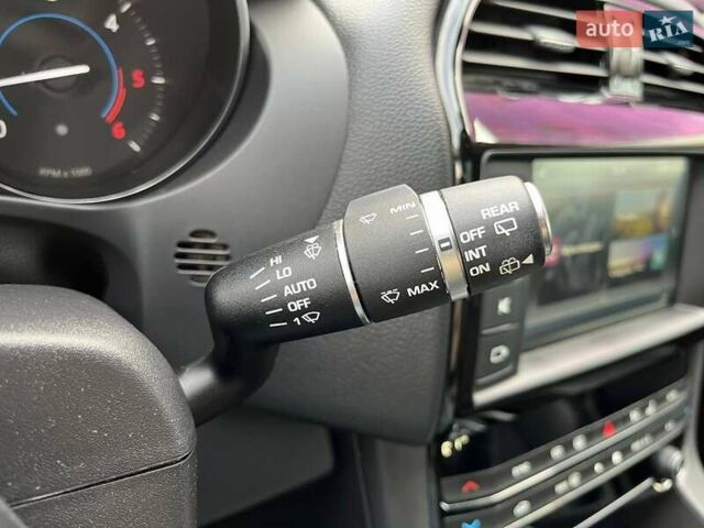 Ягуар Ф-Пейс 2017 в Киеве на Automoto.ua Черный Ягуар Ф-Пейс, объемом двигателя 2 л и пробегом 214 тыс. км за 20990 $, фото 21 на Automoto.ua