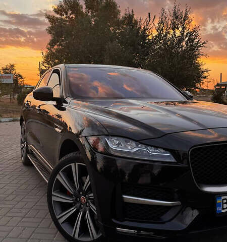 Чорний Ягуар Ф-Пейс, об'ємом двигуна 3 л та пробігом 100 тис. км за 24000 $, фото 7 на Automoto.ua