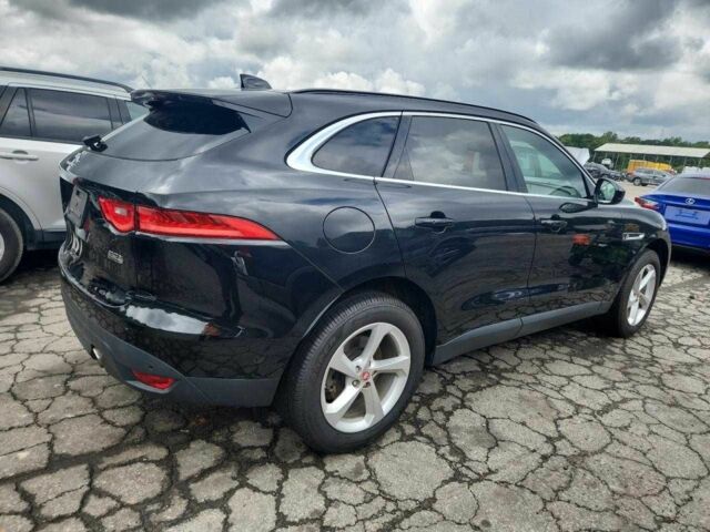 Ягуар Ф-Пейс 2018 у Одесі на Automoto.ua Чорний Ягуар Ф-Пейс, об'ємом двигуна 2 л та пробігом 67 тис. км за 18000 $, фото 6 на Automoto.ua