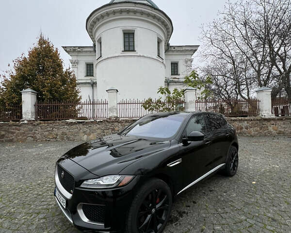 Чорний Ягуар Ф-Пейс, об'ємом двигуна 3 л та пробігом 98 тис. км за 28500 $, фото 7 на Automoto.ua