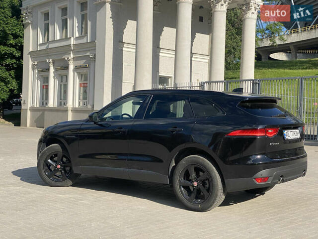 Чорний Ягуар Ф-Пейс, об'ємом двигуна 2 л та пробігом 32 тис. км за 39000 $, фото 8 на Automoto.ua