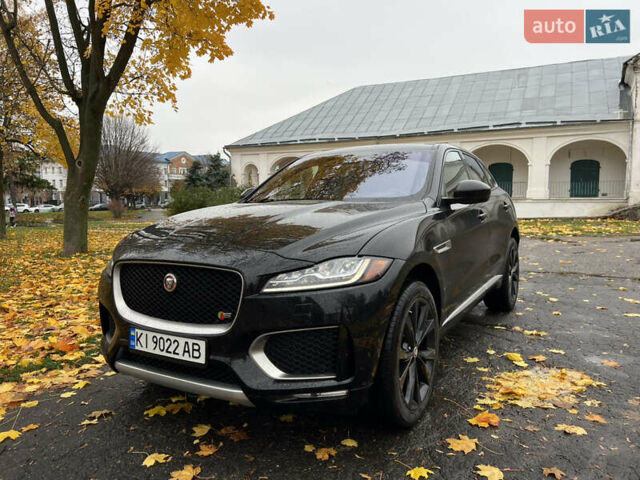 Чорний Ягуар Ф-Пейс, об'ємом двигуна 3 л та пробігом 98 тис. км за 33000 $, фото 4 на Automoto.ua