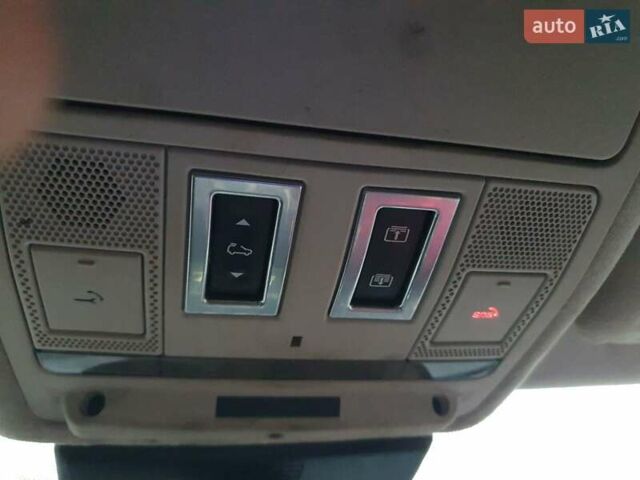 Черный Ягуар Ф-Пейс, объемом двигателя 2 л и пробегом 208 тыс. км за 18500 $, фото 12 на Automoto.ua