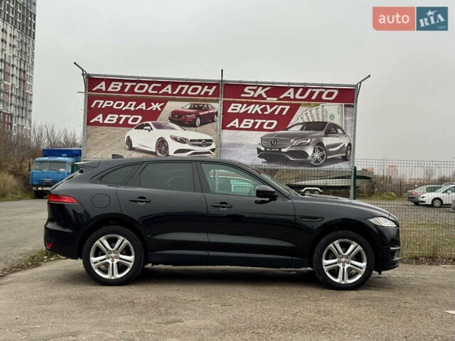 Черный Ягуар Ф-Пейс, объемом двигателя 2 л и пробегом 148 тыс. км за 24800 $, фото 64 на Automoto.ua