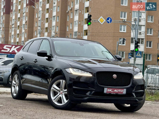Черный Ягуар Ф-Пейс, объемом двигателя 2 л и пробегом 148 тыс. км за 24800 $, фото 57 на Automoto.ua