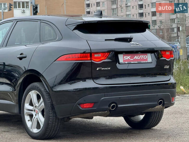 Черный Ягуар Ф-Пейс, объемом двигателя 2 л и пробегом 148 тыс. км за 24800 $, фото 73 на Automoto.ua
