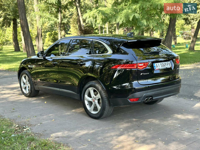 Чорний Ягуар Ф-Пейс, об'ємом двигуна 2 л та пробігом 90 тис. км за 29500 $, фото 6 на Automoto.ua