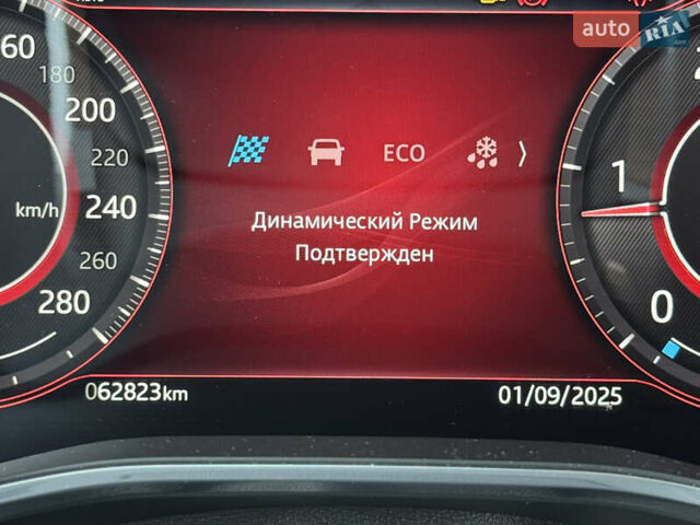 Черный Ягуар Ф-Пейс, объемом двигателя 2 л и пробегом 62 тыс. км за 45900 $, фото 34 на Automoto.ua