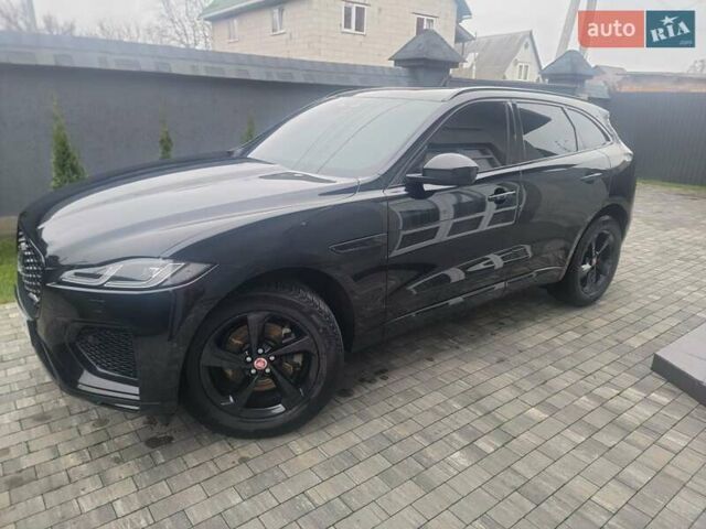 Чорний Ягуар Ф-Пейс, об'ємом двигуна 2 л та пробігом 111 тис. км за 38900 $, фото 7 на Automoto.ua