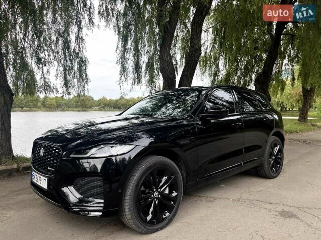 Чорний Ягуар Ф-Пейс, об'ємом двигуна 2 л та пробігом 4 тис. км за 44000 $, фото 5 на Automoto.ua