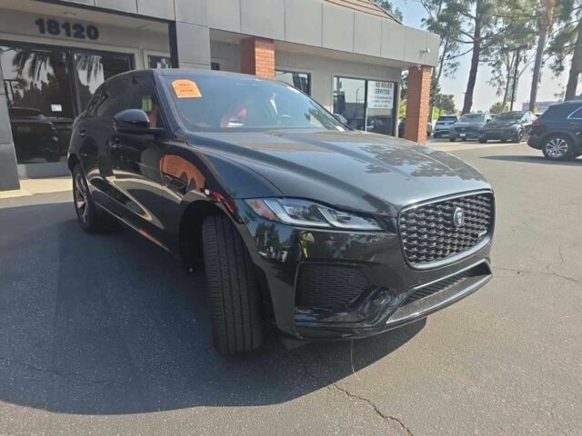 Черный Ягуар Ф-Пейс, объемом двигателя 0 л и пробегом 17 тыс. км за 68000 $, фото 1 на Automoto.ua