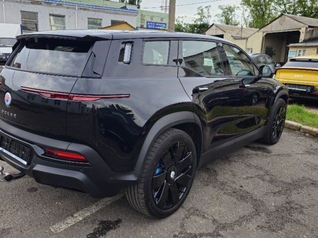 Черный Ягуар Ф-Пейс, объемом двигателя 0 л и пробегом 10 тыс. км за 30000 $, фото 3 на Automoto.ua