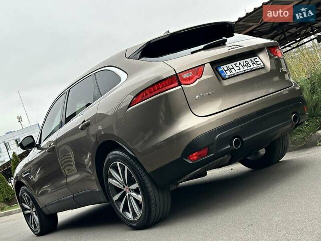 Коричневый Ягуар Ф-Пейс, объемом двигателя 3 л и пробегом 211 тыс. км за 17800 $, фото 15 на Automoto.ua