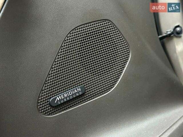 Коричневый Ягуар Ф-Пейс, объемом двигателя 3 л и пробегом 211 тыс. км за 17800 $, фото 41 на Automoto.ua