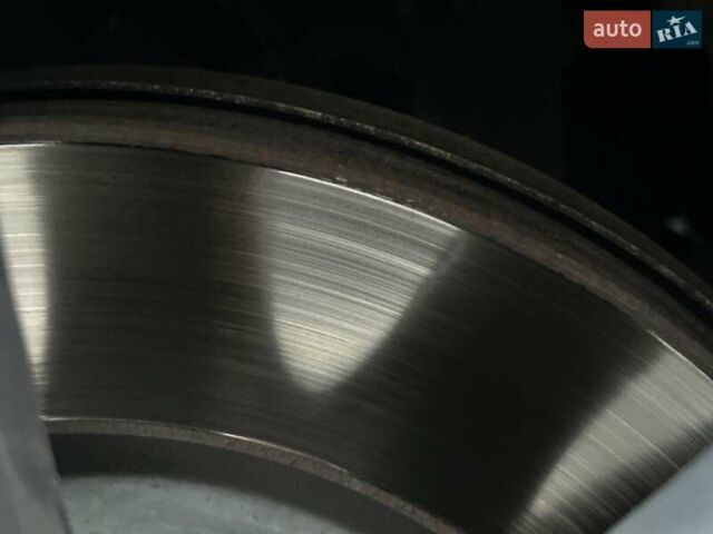 Коричневый Ягуар Ф-Пейс, объемом двигателя 3 л и пробегом 211 тыс. км за 17800 $, фото 26 на Automoto.ua