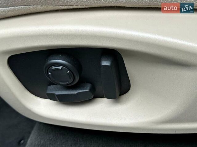 Коричневый Ягуар Ф-Пейс, объемом двигателя 3 л и пробегом 211 тыс. км за 17800 $, фото 50 на Automoto.ua