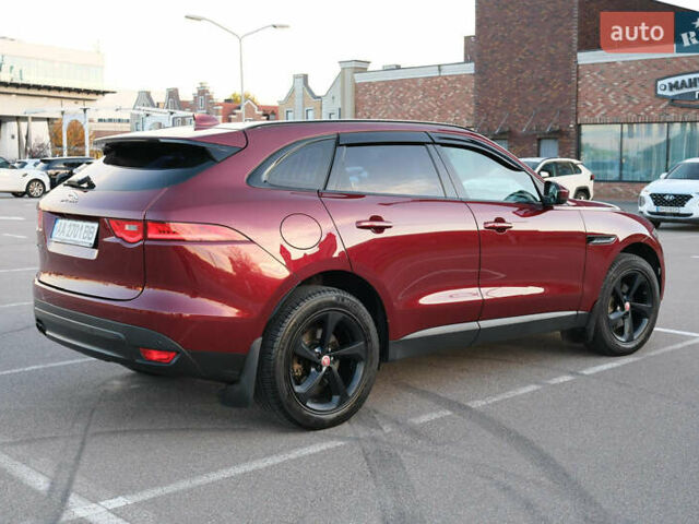 Красный Ягуар Ф-Пейс, объемом двигателя 2 л и пробегом 214 тыс. км за 22500 $, фото 16 на Automoto.ua