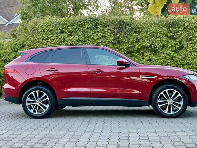 Красный Ягуар Ф-Пейс, объемом двигателя 3 л и пробегом 65 тыс. км за 20000 $, фото 10 на Automoto.ua