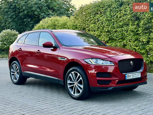 Красный Ягуар Ф-Пейс, объемом двигателя 3 л и пробегом 65 тыс. км за 20000 $, фото 11 на Automoto.ua