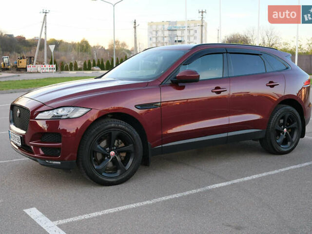 Красный Ягуар Ф-Пейс, объемом двигателя 2 л и пробегом 214 тыс. км за 22500 $, фото 6 на Automoto.ua