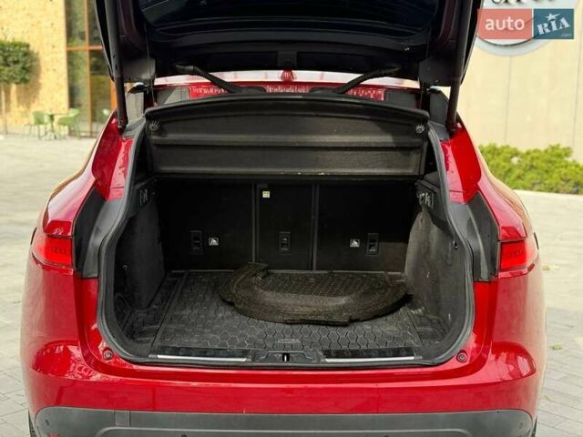 Червоний Ягуар Ф-Пейс, об'ємом двигуна 3 л та пробігом 149 тис. км за 13900 $, фото 8 на Automoto.ua