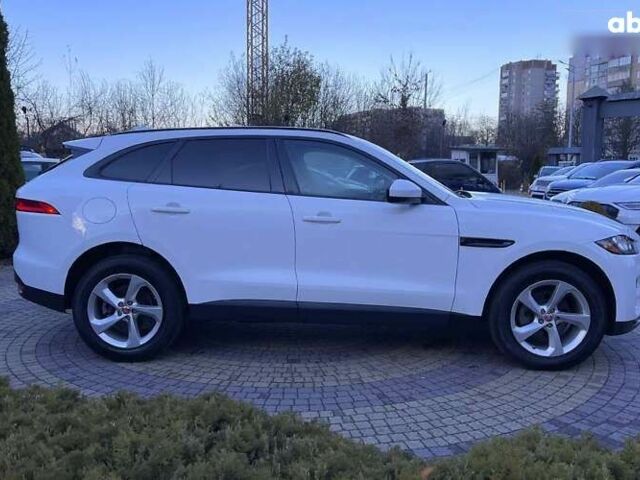 Ягуар Ф-Пейс, объемом двигателя 2 л и пробегом 50 тыс. км за 22999 $, фото 7 на Automoto.ua