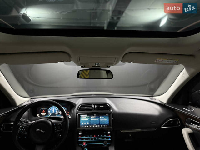 Ягуар Ф-Пейс 2016 у Одесі на Automoto.ua Ягуар Ф-Пейс, об'ємом двигуна 1.99 л та пробігом 103 тис. км за 26500 $, фото 17 на Automoto.ua