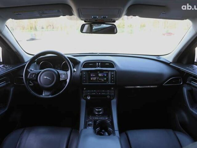 Ягуар Ф-Пейс, об'ємом двигуна 2 л та пробігом 151 тис. км за 22900 $, фото 9 на Automoto.ua