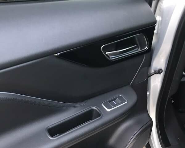 Ягуар Ф-Пейс 2017 у Кривому Розі на Automoto.ua Ягуар Ф-Пейс, об'ємом двигуна 2 л та пробігом 170 тис. км за 19800 $, фото 12 на Automoto.ua