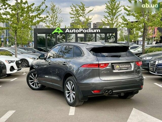 Ягуар Ф-Пейс, объемом двигателя 2 л и пробегом 117 тыс. км за 26300 $, фото 9 на Automoto.ua