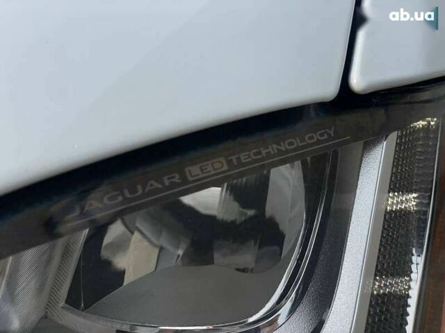 Ягуар Ф-Пейс, объемом двигателя 2 л и пробегом 49 тыс. км за 24990 $, фото 7 на Automoto.ua