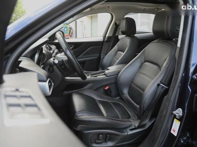Ягуар Ф-Пейс, об'ємом двигуна 2 л та пробігом 86 тис. км за 27300 $, фото 5 на Automoto.ua