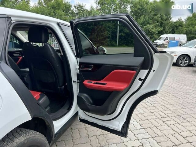 Ягуар Ф-Пейс, об'ємом двигуна 2 л та пробігом 177 тис. км за 28990 $, фото 25 на Automoto.ua