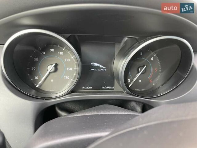 Ягуар Ф-Пейс 2017 у Кривому Розі на Automoto.ua Ягуар Ф-Пейс, об'ємом двигуна 2 л та пробігом 170 тис. км за 19800 $, фото 21 на Automoto.ua