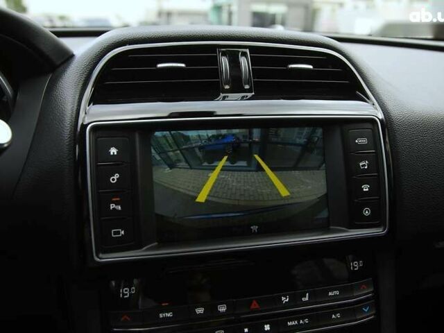 Ягуар Ф-Пейс, об'ємом двигуна 2 л та пробігом 86 тис. км за 27300 $, фото 14 на Automoto.ua