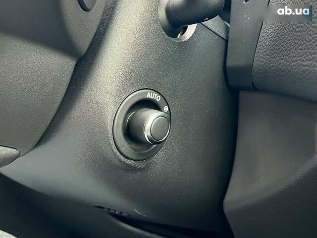 Ягуар Ф-Пейс, объемом двигателя 2 л и пробегом 117 тыс. км за 26300 $, фото 28 на Automoto.ua