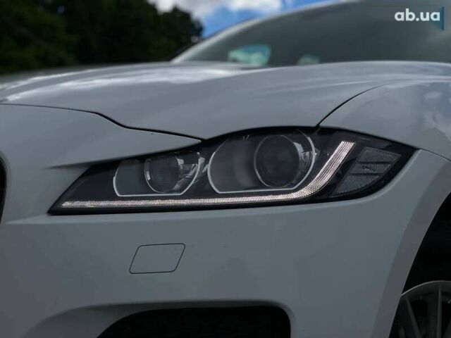 Ягуар Ф-Пейс, об'ємом двигуна 2 л та пробігом 121 тис. км за 24990 $, фото 3 на Automoto.ua