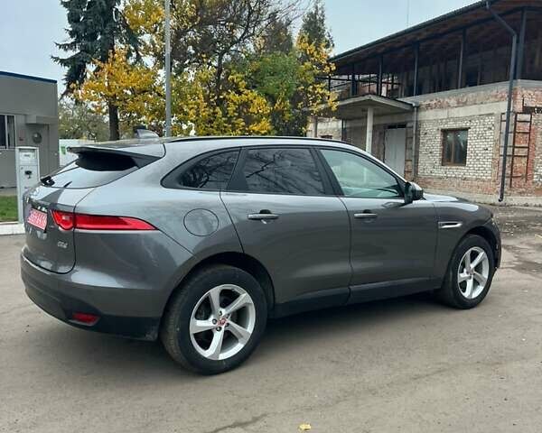 Ягуар Ф-Пейс, объемом двигателя 0 л и пробегом 145 тыс. км за 15900 $, фото 3 на Automoto.ua