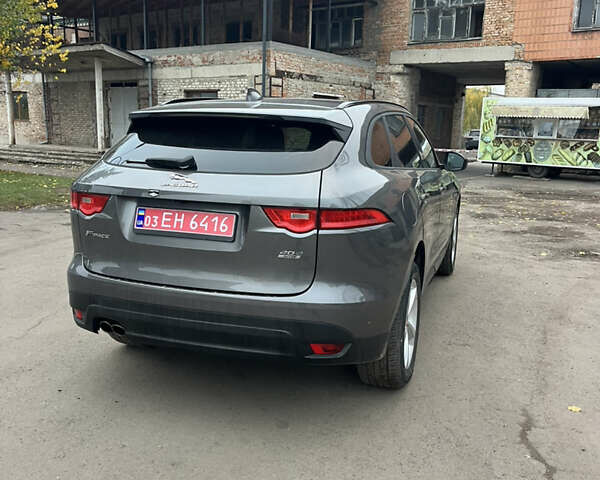 Ягуар Ф-Пейс, объемом двигателя 0 л и пробегом 145 тыс. км за 15900 $, фото 4 на Automoto.ua