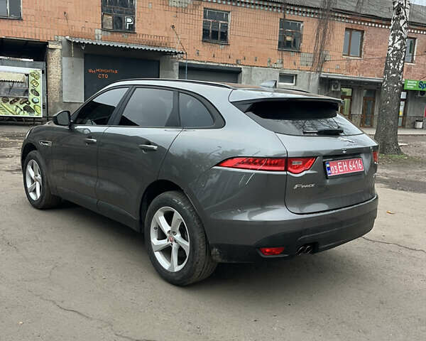 Ягуар Ф-Пейс, объемом двигателя 0 л и пробегом 145 тыс. км за 15900 $, фото 6 на Automoto.ua