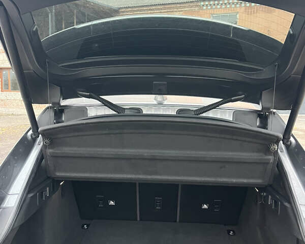 Ягуар Ф-Пейс, объемом двигателя 0 л и пробегом 145 тыс. км за 15900 $, фото 13 на Automoto.ua