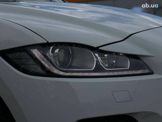 Ягуар Ф-Пейс, об'ємом двигуна 2 л та пробігом 121 тис. км за 23490 $, фото 6 на Automoto.ua