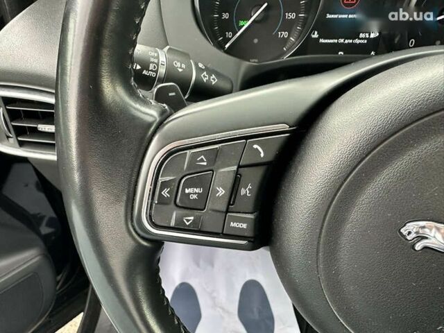 Ягуар Ф-Пейс, объемом двигателя 2 л и пробегом 114 тыс. км за 20500 $, фото 21 на Automoto.ua