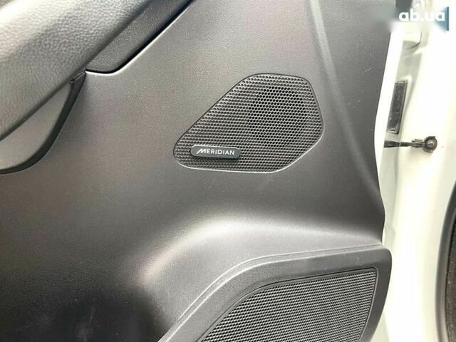 Ягуар Ф-Пейс, объемом двигателя 2 л и пробегом 104 тыс. км за 29900 $, фото 7 на Automoto.ua