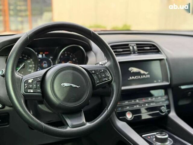 Ягуар Ф-Пейс, объемом двигателя 3 л и пробегом 149 тыс. км за 15400 $, фото 18 на Automoto.ua
