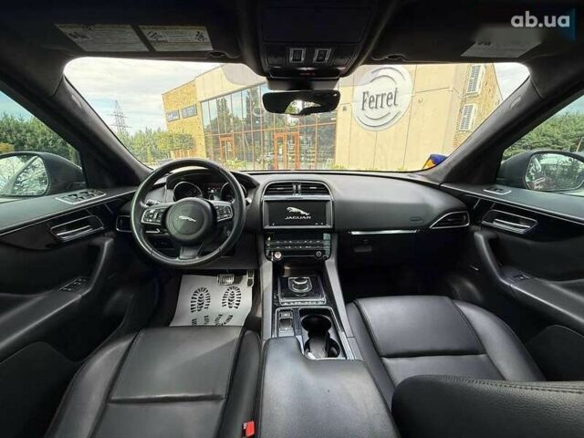 Ягуар Ф-Пейс, объемом двигателя 3 л и пробегом 149 тыс. км за 15400 $, фото 13 на Automoto.ua