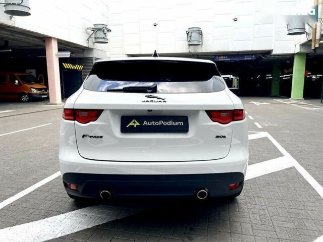 Ягуар Ф-Пейс, объемом двигателя 2 л и пробегом 104 тыс. км за 29900 $, фото 21 на Automoto.ua