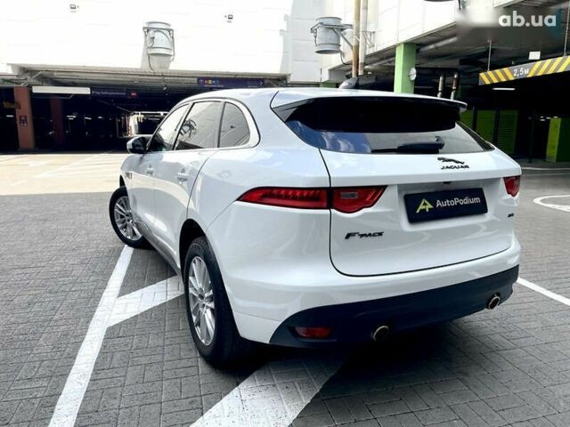 Ягуар Ф-Пейс, объемом двигателя 2 л и пробегом 104 тыс. км за 29900 $, фото 5 на Automoto.ua