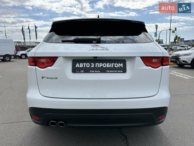 Ягуар Ф-Пейс, объемом двигателя 2 л и пробегом 106 тыс. км за 30400 $, фото 2 на Automoto.ua