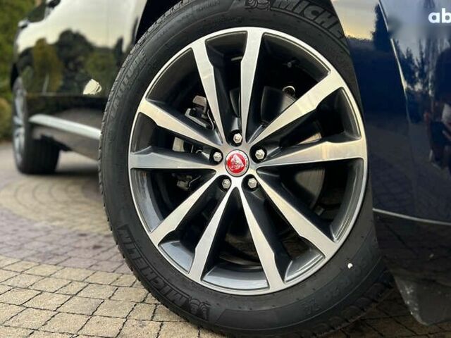 Ягуар Ф-Пейс, об'ємом двигуна 2 л та пробігом 5 тис. км за 48999 $, фото 25 на Automoto.ua